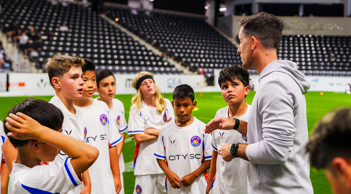 dj-team.webp
